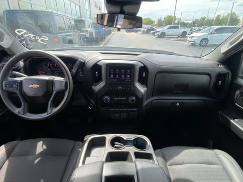 Used 2023 Chevrolet Silverado 1500 Custom RWD image 17