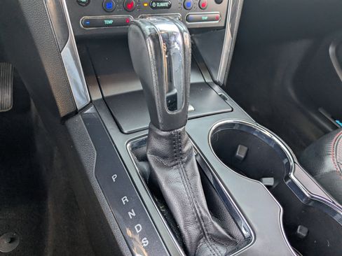 Used 2018 Ford Explorer Sport w/ Equipment Group 401A AWD/4WD image 27