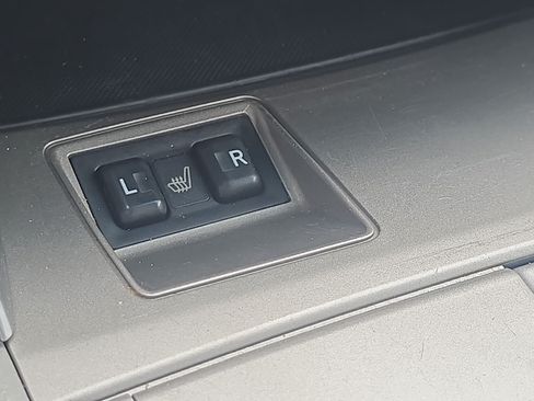 Used 2009 Toyota Camry Hybrid FWD image 30