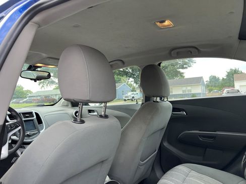 Used 2017 Chevrolet Sonic LT FWD image 24