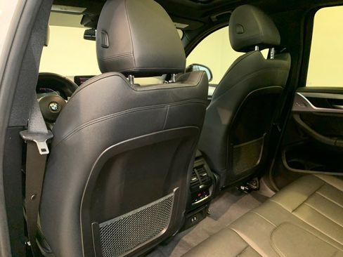 Used 2021 BMW X3 xDrive30i w/ M Sport Package image 50