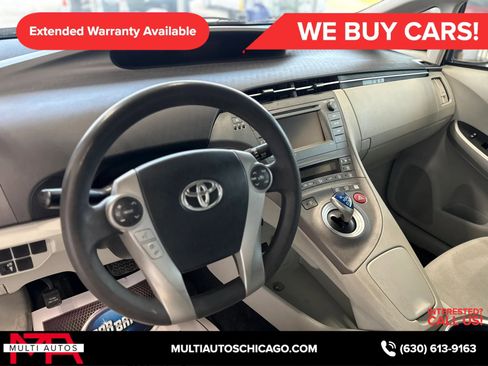 Used 2015 Toyota Prius Three FWD image 16