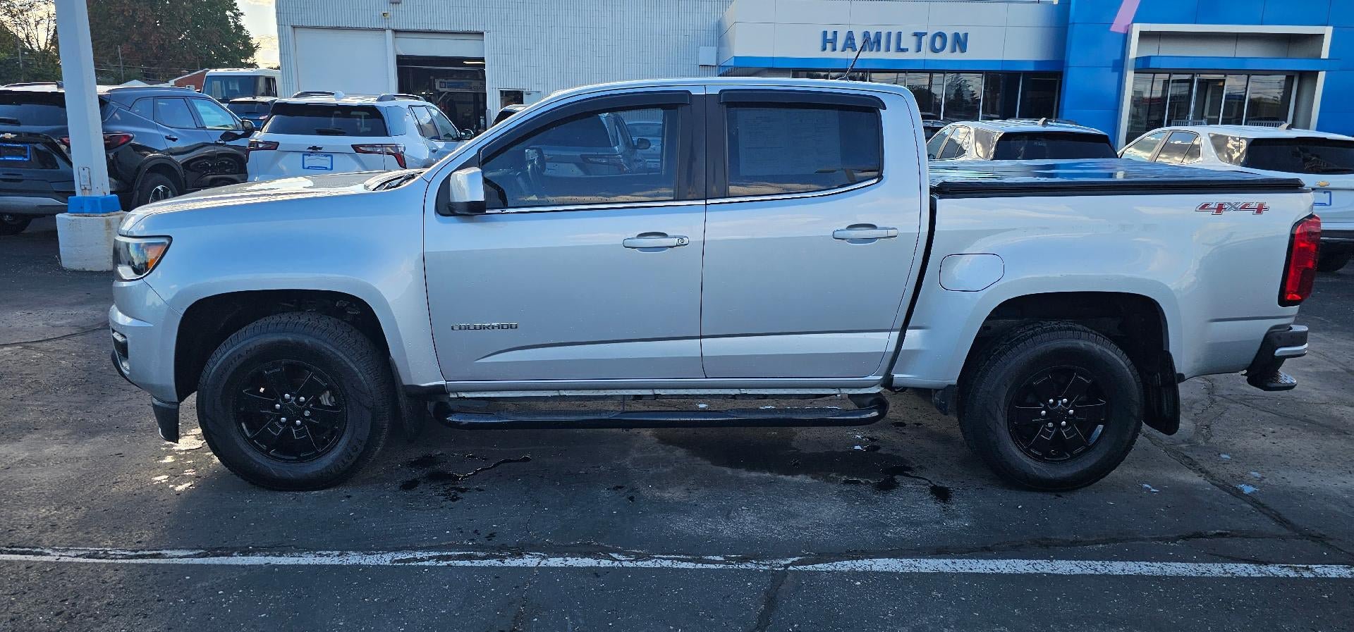 Used 2020 Chevrolet Colorado W/T w/ WT Convenience Package AWD/4WD image 4