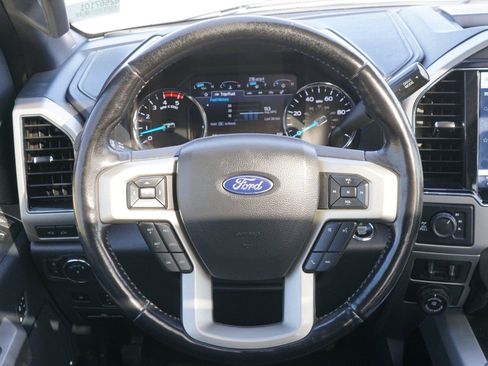 Used 2022 Ford F350 Lariat w/ Lariat Ultimate Package AWD/4WD image 26
