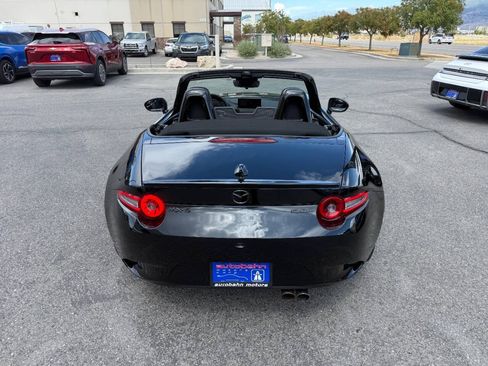 Used 2026 MAZDA MX-5 Miata Club w/ Weather Package RWD image 7