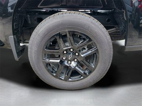 New 2026 Chevrolet Silverado 1500 Custom image 9