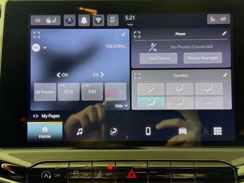 Used 2024 Jeep Compass Latitude w/ Convenience Group image 15