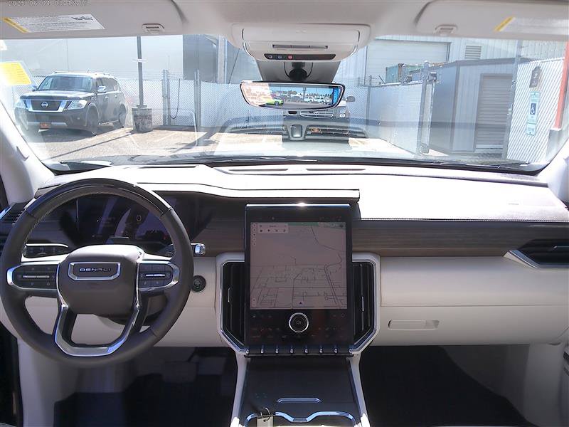 Used 2026 GMC Acadia Denali w/ Super Cruise Package AWD/4WD image 11