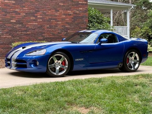 Used 2006 Dodge Viper SRT-10 RWD image 8