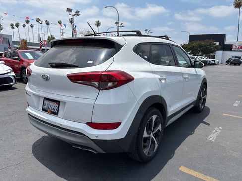 Used 2017 Hyundai Tucson Value w/ Cargo Package FWD image 4