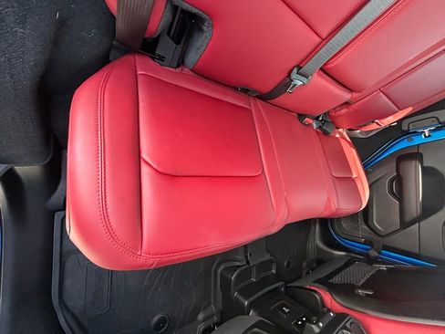 Used 2024 Jeep Wrangler Unlimited Rubicon 392 image 29