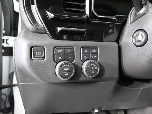 Used 2023 Chevrolet Silverado 1500 ZR2 w/ ZR2 Bison Edition AWD/4WD image 24