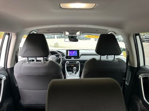 Certified 2024 Toyota RAV4 LE AWD/4WD image 16