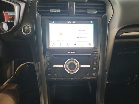 Used 2018 Ford Fusion Titanium AWD/4WD image 13