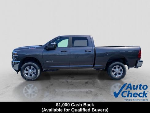 New 2026 RAM 2500 Big Horn AWD/4WD image 2