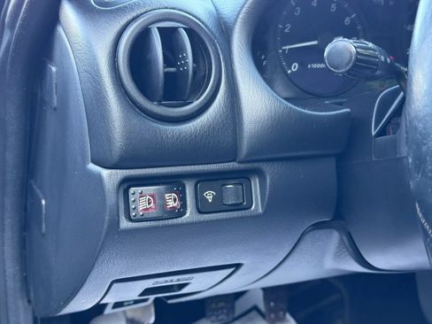 Used 1999 MAZDA MX-5 Miata RWD image 19