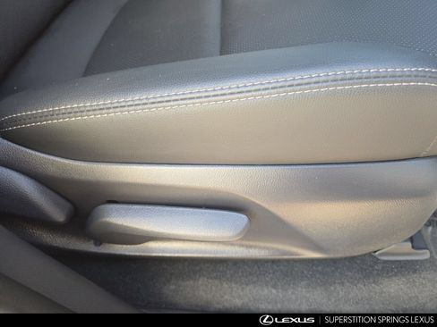 Used 2025 Toyota Land Cruiser AWD/4WD image 31