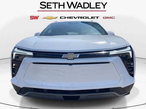 New 2025 Chevrolet Blazer EV LT w/ Super Cruise Package AWD/4WD image 8
