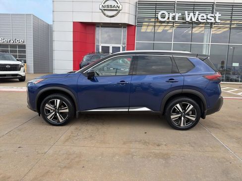 Used 2023 Nissan Rogue SL w/ SL Premium Package AWD/4WD image 2