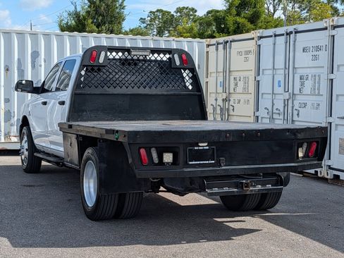 Used 2016 RAM 3500 Tradesman w/ Chrome Appearance Group RWD image 6