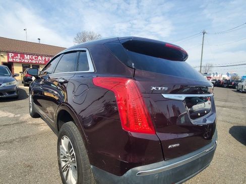 Used 2017 Cadillac XT5 Luxury w/ Driver Awareness Package AWD/4WD image 3