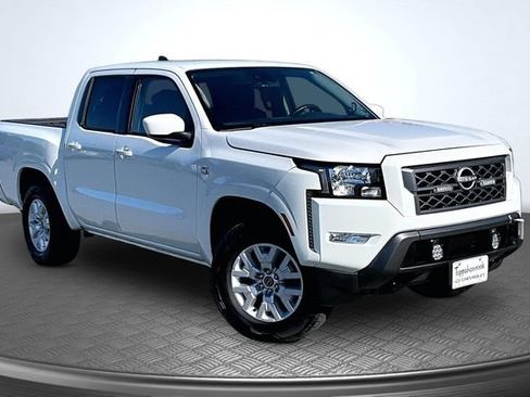 Used 2023 Nissan Frontier SV w/ SV Convenience Package AWD/4WD image 3
