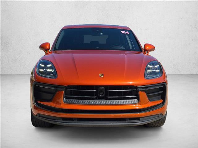 Used 2024 Porsche Macan AWD/4WD image 6