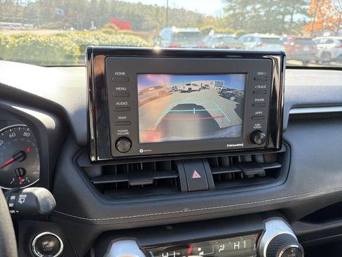 Used 2021 Toyota RAV4 XLE image 7