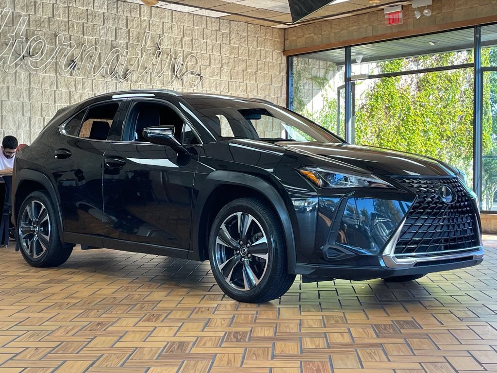 Used 2021 Lexus UX 200 FWD image 8
