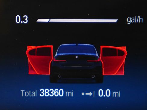 Used 2023 BMW 330i Sedan w/ Driving Assistance Package image 21