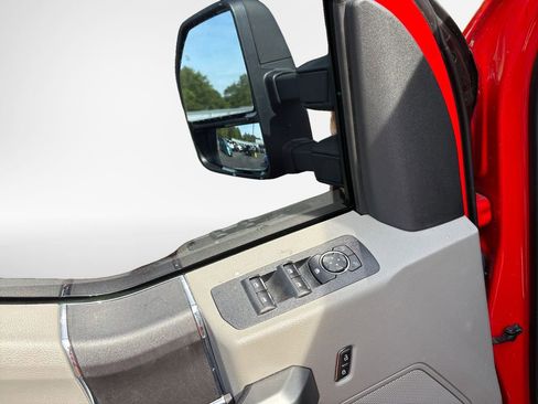 Used 2018 Ford F150 XLT image 14