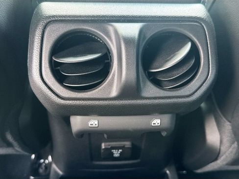 Used 2023 Jeep Wrangler Unlimited Rubicon 4xe w/ Cold Weather Group AWD/4WD image 29