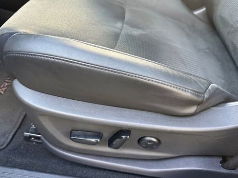 Used 2023 Nissan Ariya FWD image 13