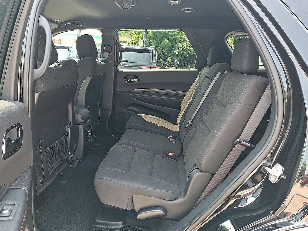 Used 2025 Dodge Durango GT AWD/4WD image 20