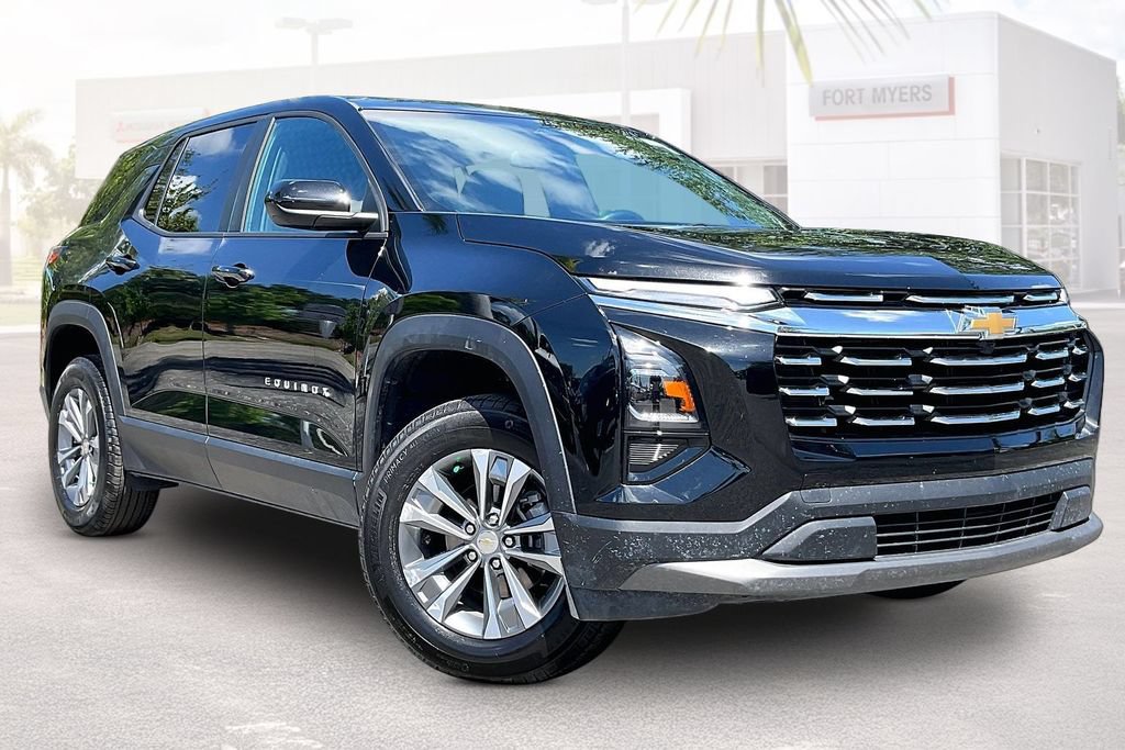 Used 2025 Chevrolet Equinox LT AWD/4WD image 1