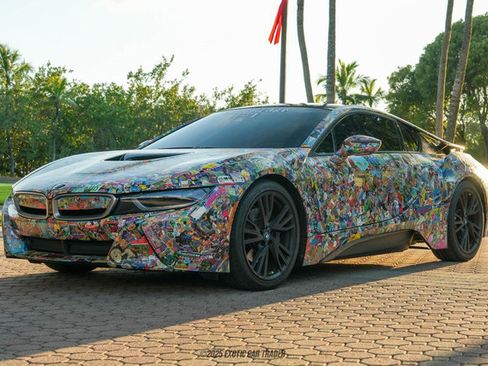 Used 2017 BMW i8 image 13