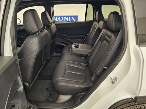 New 2026 Jeep Cherokee Laredo image 42