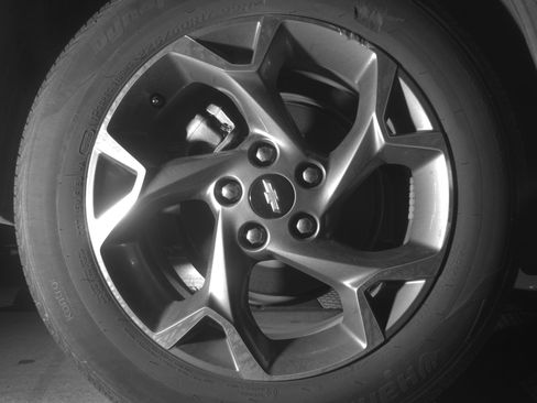 Used 2025 Chevrolet Trax LT FWD image 15