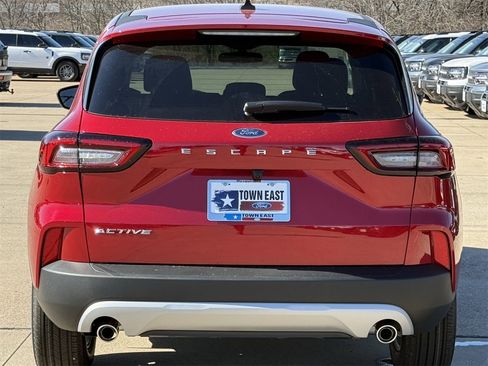 New 2026 Ford Escape Active image 6