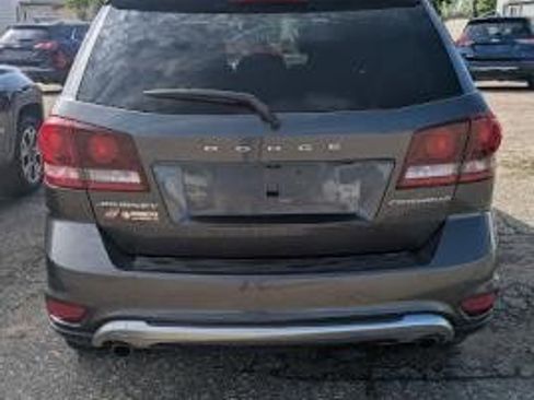 Used 2018 Dodge Journey Crossroad AWD/4WD image 6