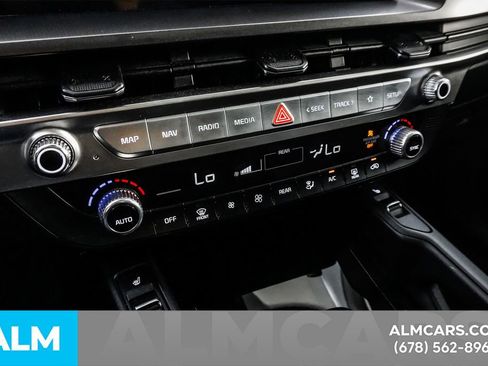 Used 2025 Kia Telluride S image 42