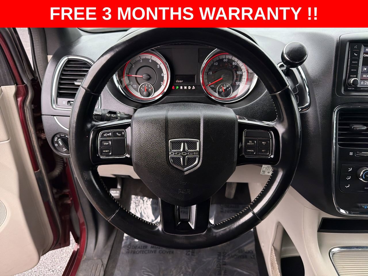 Used 2020 Dodge Grand Caravan SXT FWD image 15
