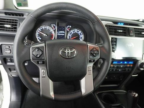Used 2021 Toyota 4Runner Limited image 23