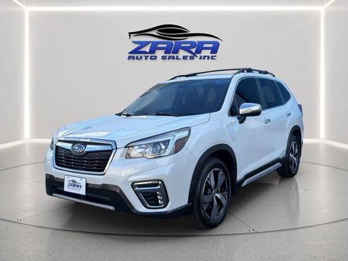 Used 2019 Subaru Forester Touring AWD/4WD image 3