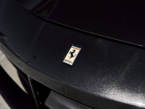 Used 2018 Ferrari 488 Spider image 8