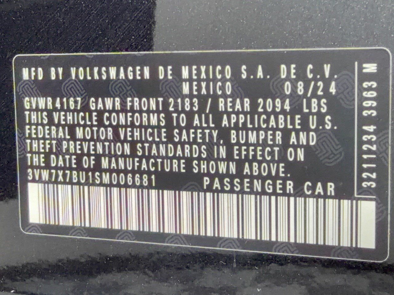 Used 2025 Volkswagen Jetta SE FWD image 31