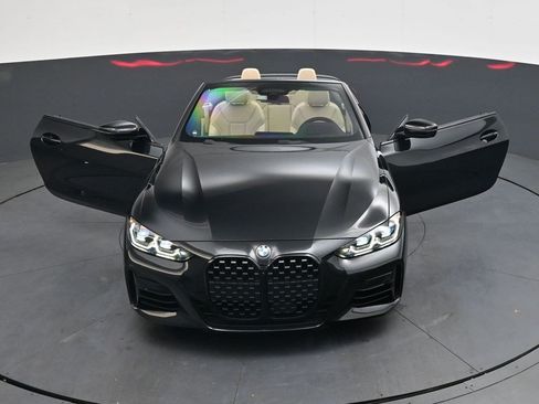 Used 2022 BMW M440i Convertible RWD image 54