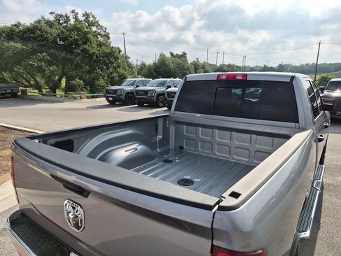 Used 2022 RAM 3500 Tradesman AWD/4WD image 42