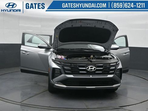 New 2026 Hyundai Tucson SE FWD image 57