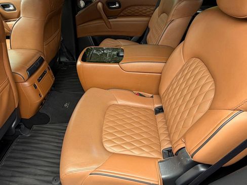 Used 2024 INFINITI QX80 Sensory AWD/4WD image 25